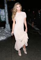 nina_agdal_si_swimsuit_021914_6.jpg
