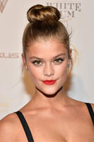 Nina_Agdal.jpg