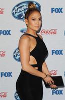 _jennifer_lopez_wearing_cushnie_et_ochs_dress_american_idol_xiii_finalists_party_3.jpg