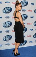 _jennifer_lopez_wearing_cushnie_et_ochs_dress_american_idol_xiii_finalists_party_14.jpg