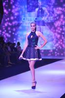 ol27hlupeq31dws2.D.0.International_Model_Irina_Shayk_walking_the_ramp_as_showstopper_for_Cute_Circuit_at_the_Signature_International_Fashion_Weekend_2013_in_Mumbai__3_.jpg