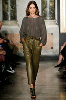 EmilioPucci_FW14_IzabelGoulart.jpg