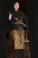 balmain_rtw_fw2014_backstage_013_175142388096.jpg
