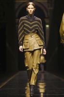 Balmain_RTW_FW14_Paris_1974_1393512083_bigthumb.jpg