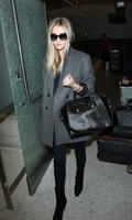 VN_Rosie_Huntington_W_97774.jpg