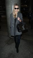 VN_Rosie_Huntington_W_97782.jpg