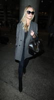 VN_Rosie_Huntington_W_97784.jpg