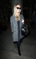 VN_Rosie_Huntington_W_97785.jpg