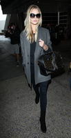 VN_Rosie_Huntington_W_97791.jpg