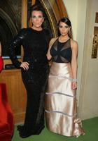 kris_jenner_ir_kim_kardashian_64162400.jpg