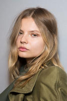 Isabel_Marant_Fall_2014_Backstage_BDPF_1unnfEx.jpg