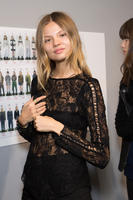 Isabel_Marant_Fall_2014_Backstage_hkyzFDj4ywYx.jpg