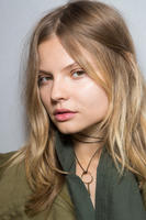 Isabel_Marant_Fall_2014_Backstage__RNofKA0lM7x.jpg