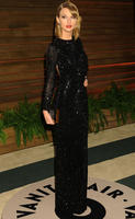 Taylor_Swift__Oscar_2014___Vanity_Fair_Party__08.jpg