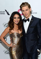 Vanessa_Hudgens__Oscars_2014___Vanity_Fair_Party__06.jpg