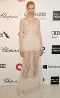 karolina_kurkova_wearing_elie_saab_spring_2014_lace_long_sleeve_gown_2014_elton_john_oscar_party_8.jpg