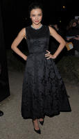 miranda_kerr_hm_fashion_show_in_paris_4.jpg