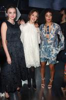 miranda_kerr_jessica_alba_solange_knowles_hm_fashion_show_in_paris_2.jpg
