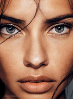 Harpers_Bazaar_Arabia_2014_03_200.jpg