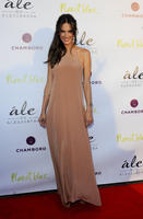alessandra_ambrosio_031314_3.jpg