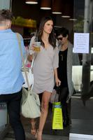 alessandra_ambrosio_at_planet_blue_in_beverly_hills_10.jpg