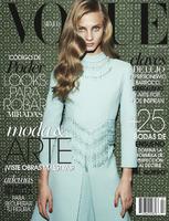 anna_selezneva_by_nagi_sakai_for_vogue_mexico_february_2014.jpg