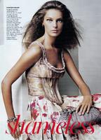 vogue_us_nov_2004_21.jpg