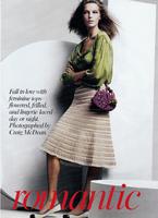vogue_us_nov_2004_22.jpg