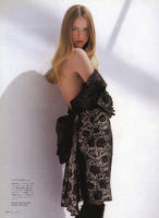 vogue_jp_oct_2004_1_a_silent_romance_007.jpg