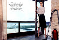 52999_VogueUS_September2004_02_phStevenKlein_NataliaV_122_590lo.jpg