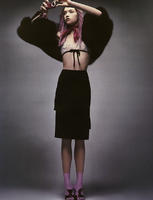 94421_Vogue_Fran15a_Agosto2004_phCraigMcDean_GemmaWard_05_122_483lo.jpg