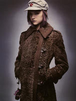 94693_Vogue_Fran66a_Agosto2004_phCraigMcDean_GemmaWard_11_122_346lo.jpg