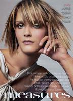 us_vogue_april_2001_53.jpg
