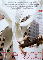 us_vogue_april_2001_19.jpg