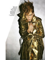 06178_VogueFra_April05_ErinWasson_IVLamsweerde_VMatadin010_122_929lo.jpg