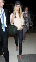 rhw280314BZNimage00006.jpg