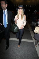 rhw280314BZNimage00026.jpg