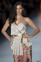 irina_shayk_nestandard1.jpeg