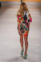 Candice_Swanepoel_Sao_Paulo_Fashion_Week_040314_8.jpg