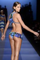 Izabel_Goulart_7.jpeg