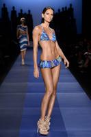 Izabel_Goulart_9.jpeg