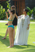 Kylie_Jenner_Booty_in_Bikini_1.jpg