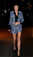 MIRANDA_KERR_Arriving_at_2012_Footwear_News_Achievement_Awards_in_New_York_4.jpg