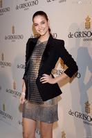 1133766_barbara_palvin_photocall_de_la_soiree_950x0_2.jpg