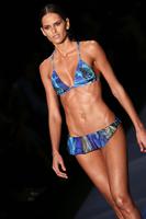 Izabel_Goulart_19.jpg