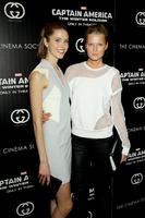 toni_garrn_captain_america_the_winter_soldier_pr__1_.jpg