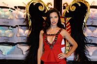 Candice_Swanepoel_and_Adriana_Lima_1.jpg