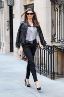 Miranda_Kerr_08.04.14_DFSDAW_132.jpg