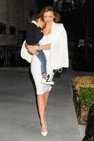 CELEBRITIES_POSTED_BY_HEY_PRETTY_FOR_LVSM_FORUM_055.jpg
