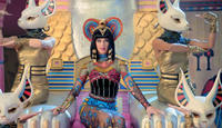 Katy_Perry_ft._Juicy_J_Dark_Horse_Official_Video_1.jpg